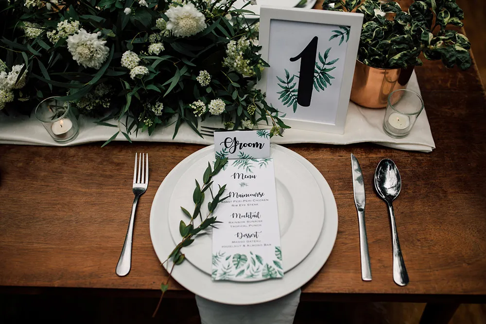 Photo by Fire, Wood &amp; Earth Photography. theweddingnotebook.com