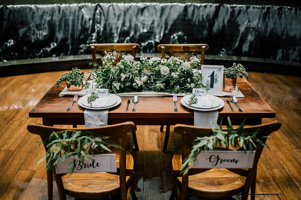 Photo by Fire, Wood &amp; Earth Photography. theweddingnotebook.com
