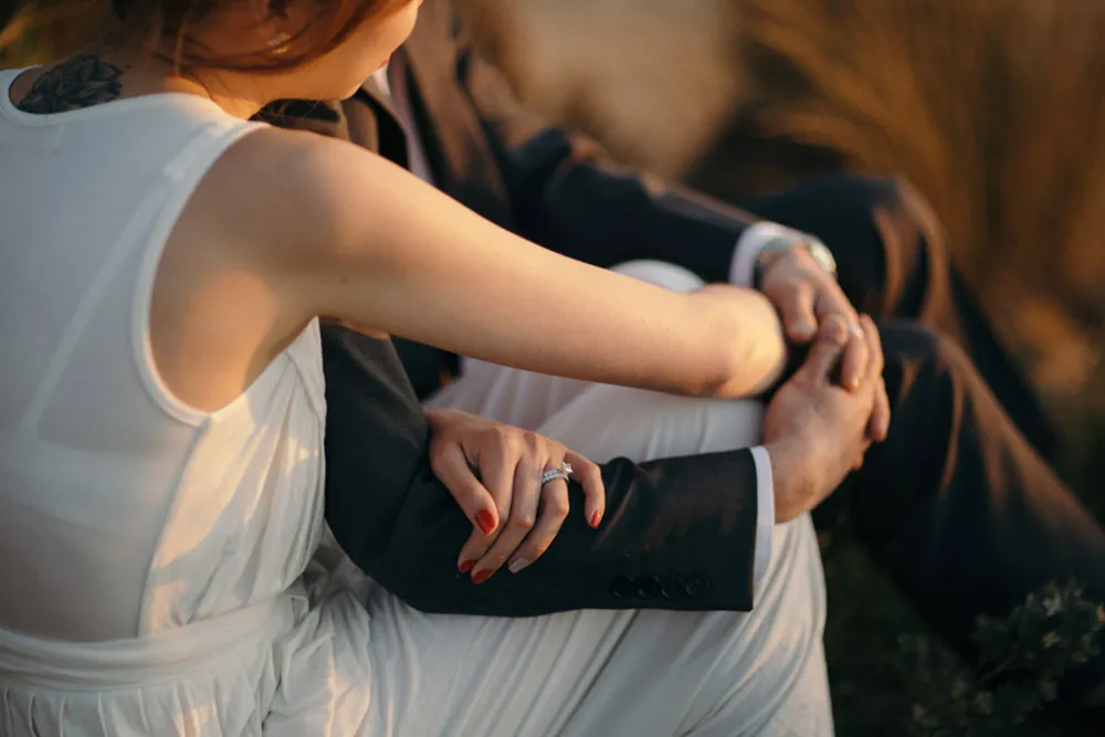 Photo by Shaun Lee. theweddingnotebook.com 