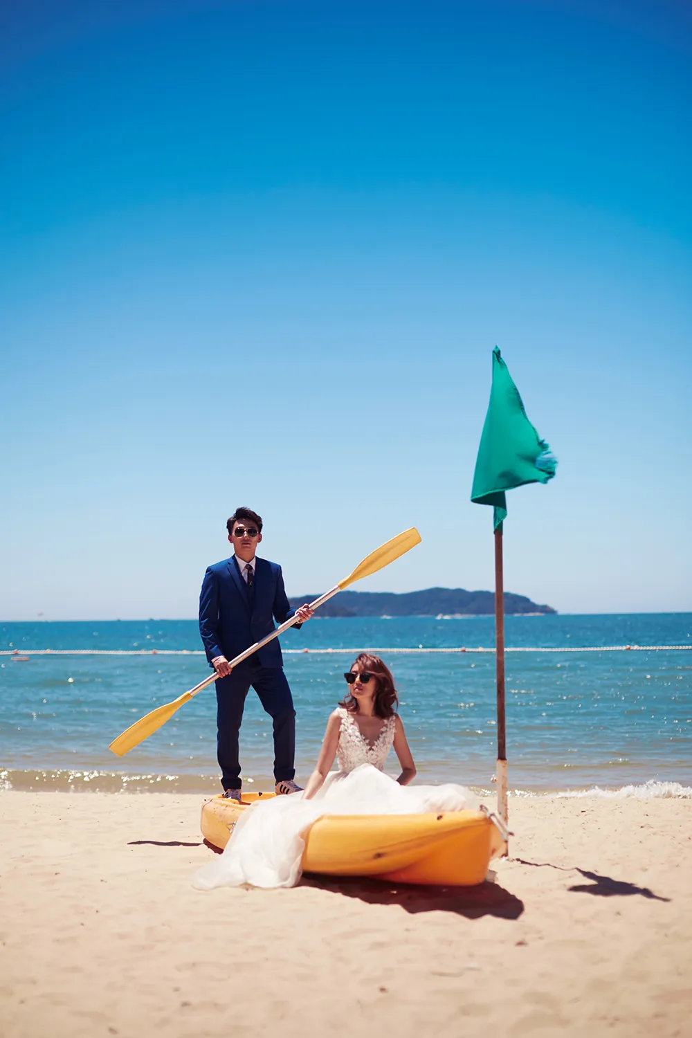 Photo by Threebox Studio. theweddingnotebook.com