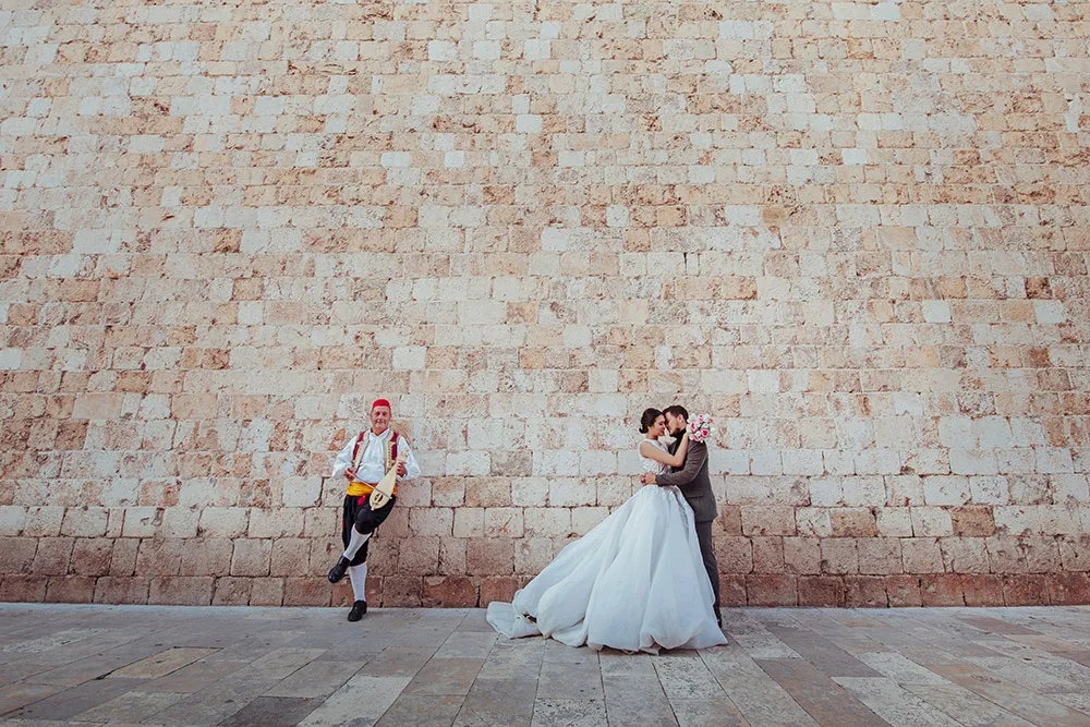 Photo by Metrophoto. theweddingnotebook.com