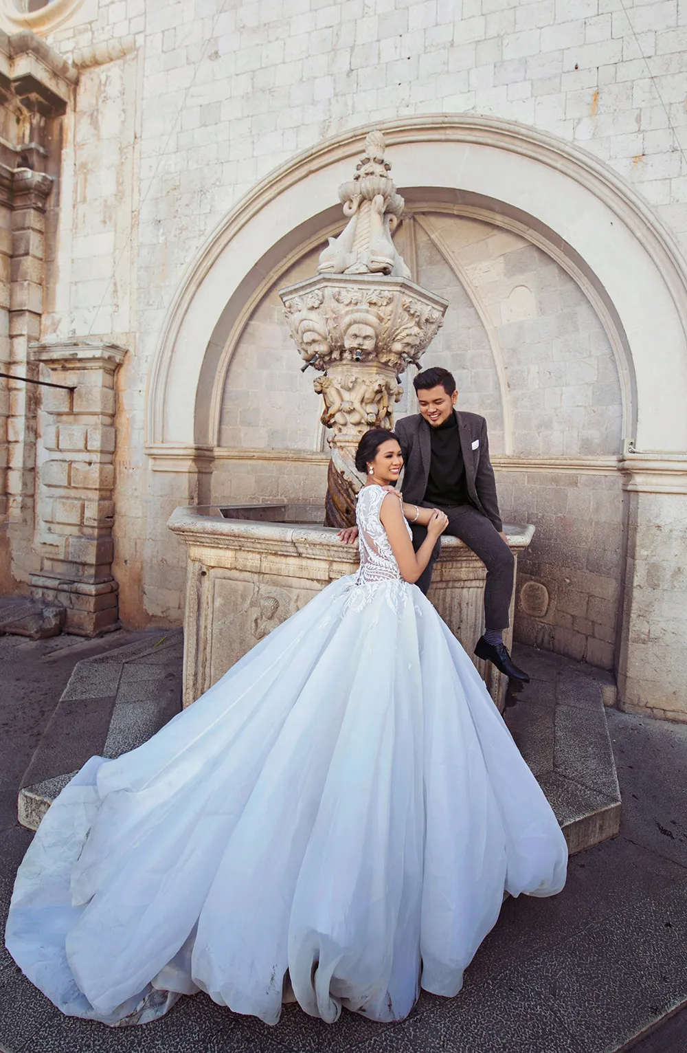 Photo by Metrophoto. theweddingnotebook.com