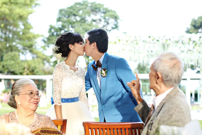 Photography by Axioo. theweddingnotebook.com