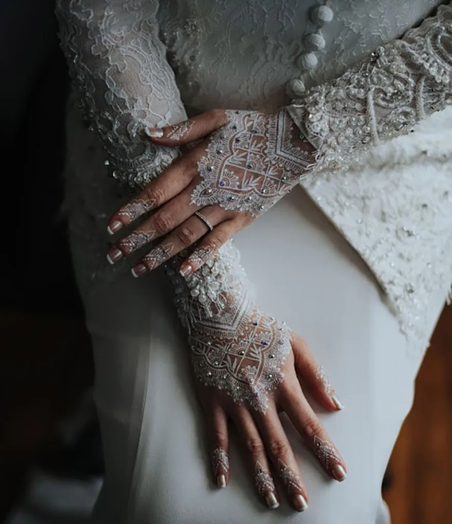 Munkeat Photography. theweddingnotebook.com