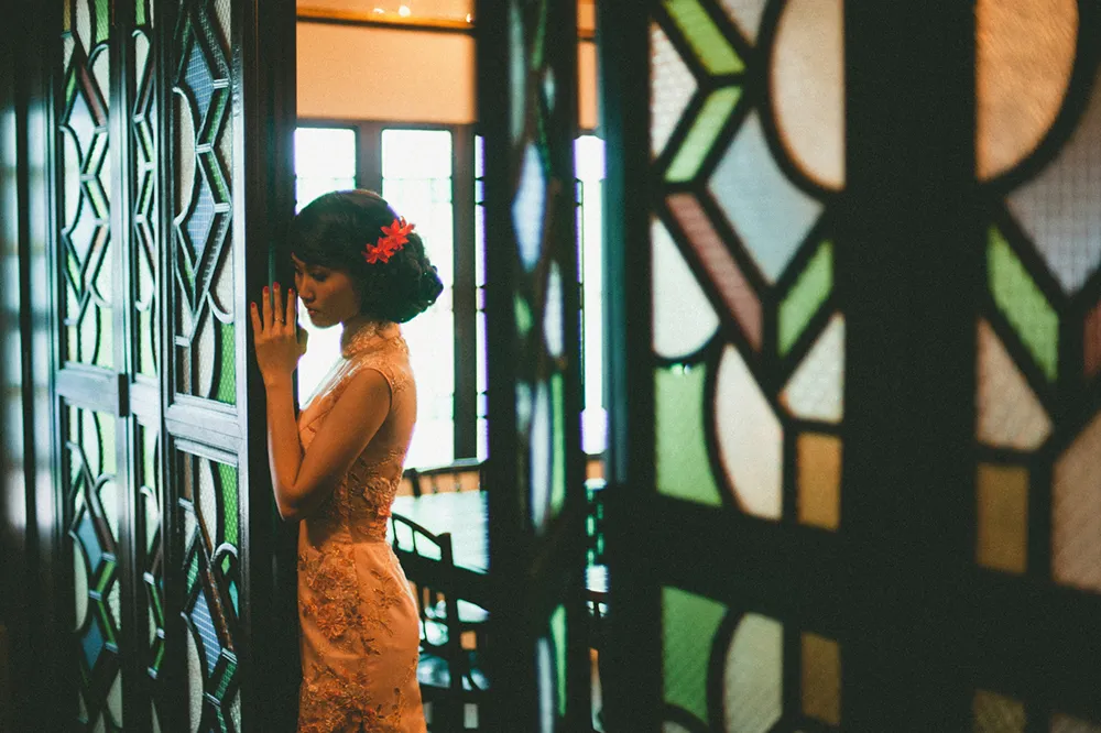 Photo by Daren Chong Photography. theweddingnotebook.com 