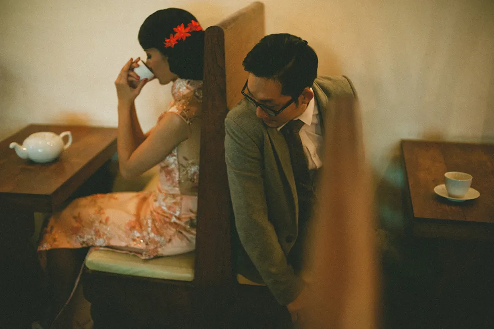 Photo by Daren Chong Photography. theweddingnotebook.com 
