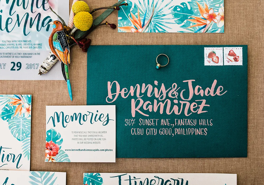 Photography by Helium Hearts by Marlon Capuyan. theweddingnotebook.com