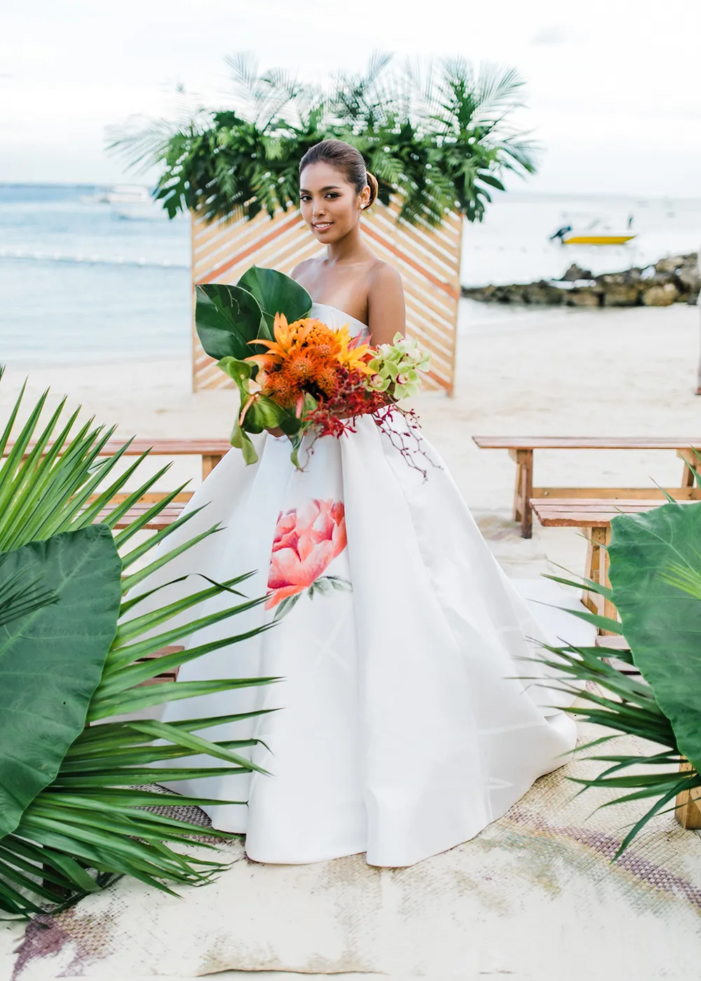 Photography by Helium Hearts by Marlon Capuyan. theweddingnotebook.com