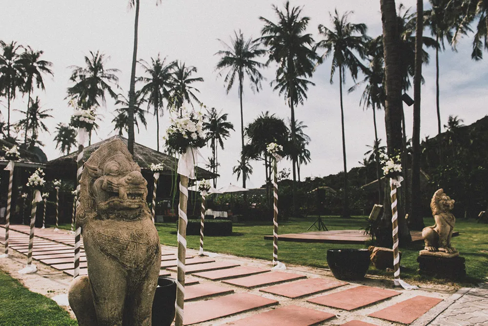 Andy Phe Photography. theweddingnotebook.com