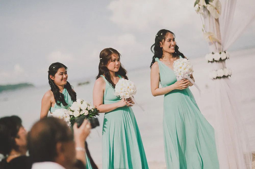 Andy Phe Photography. theweddingnotebook.com