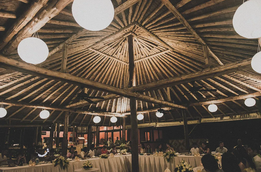 Andy Phe Photography. theweddingnotebook.com