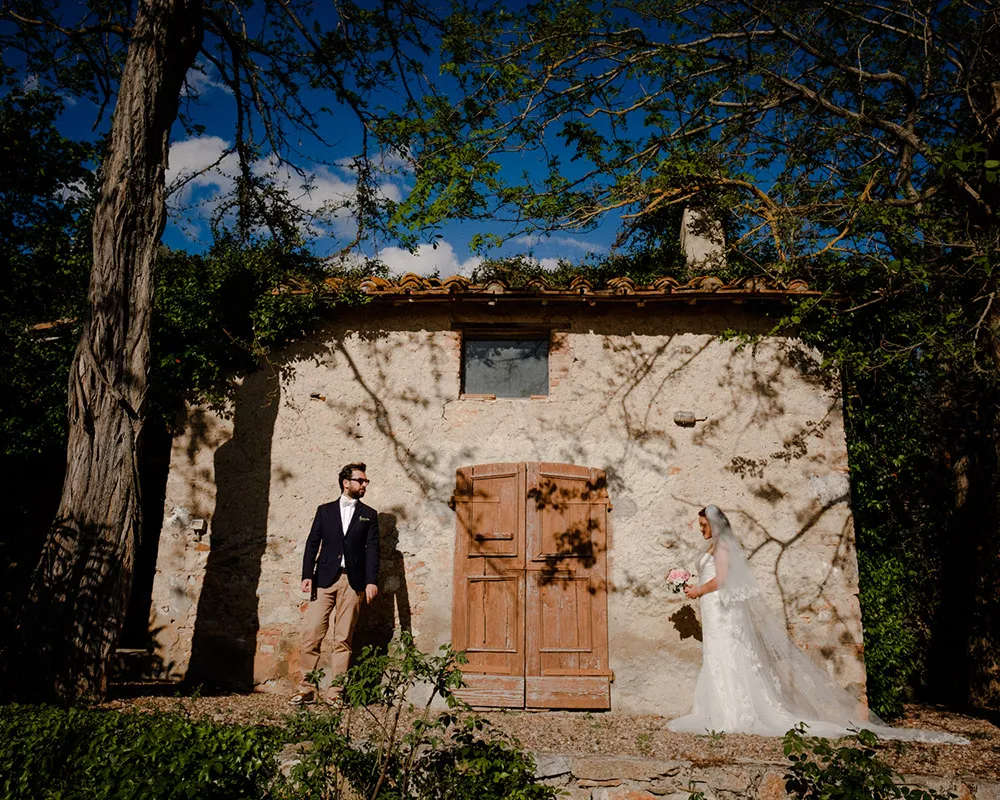 Ryan Joseph Photography. theweddingnotebook.com