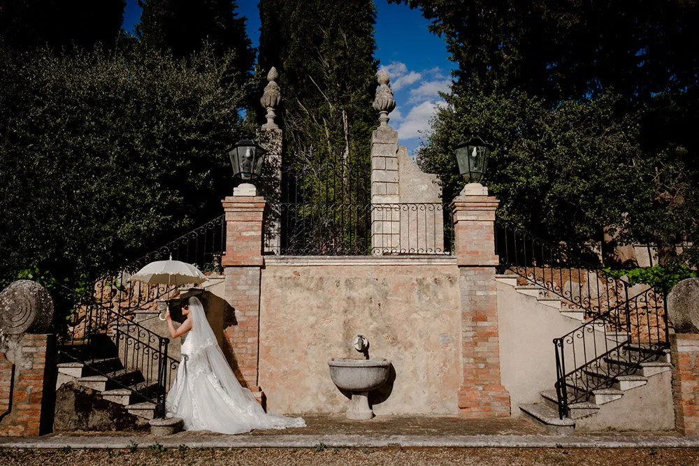 Ryan Joseph Photography. theweddingnotebook.com