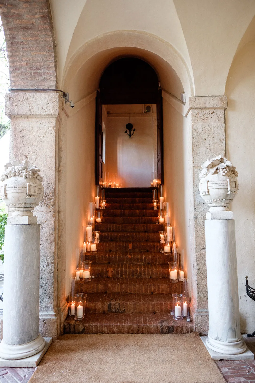 Ryan Joseph Photography. theweddingnotebook.com