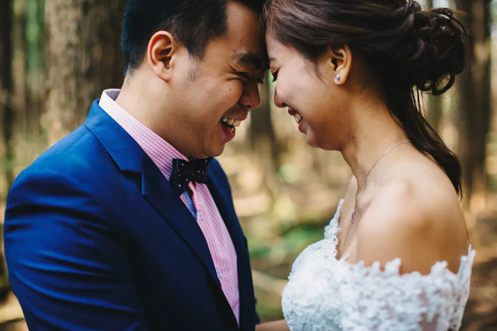 Photo by Synchronal Photography. theweddingnotebook.com