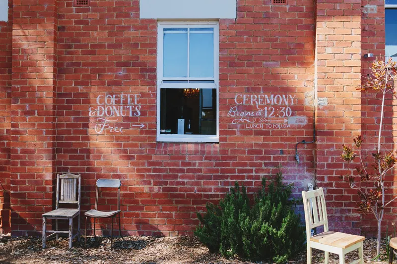 Photo by Jonathan Ong. theweddingnotebook.com