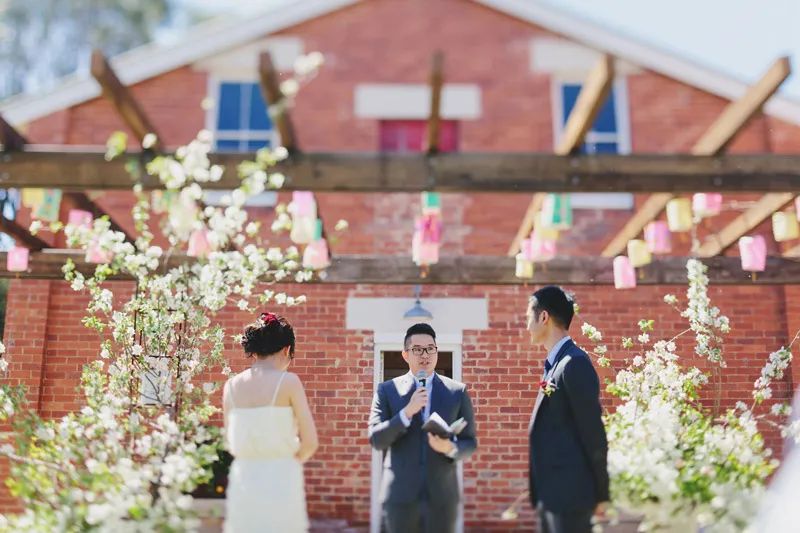 Photo by Jonathan Ong. theweddingnotebook.com