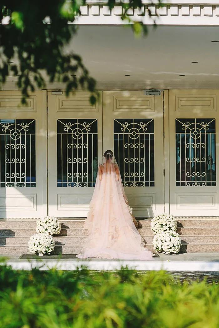 Toto Villaruel Fine Art Photography. theweddingnotebook.com