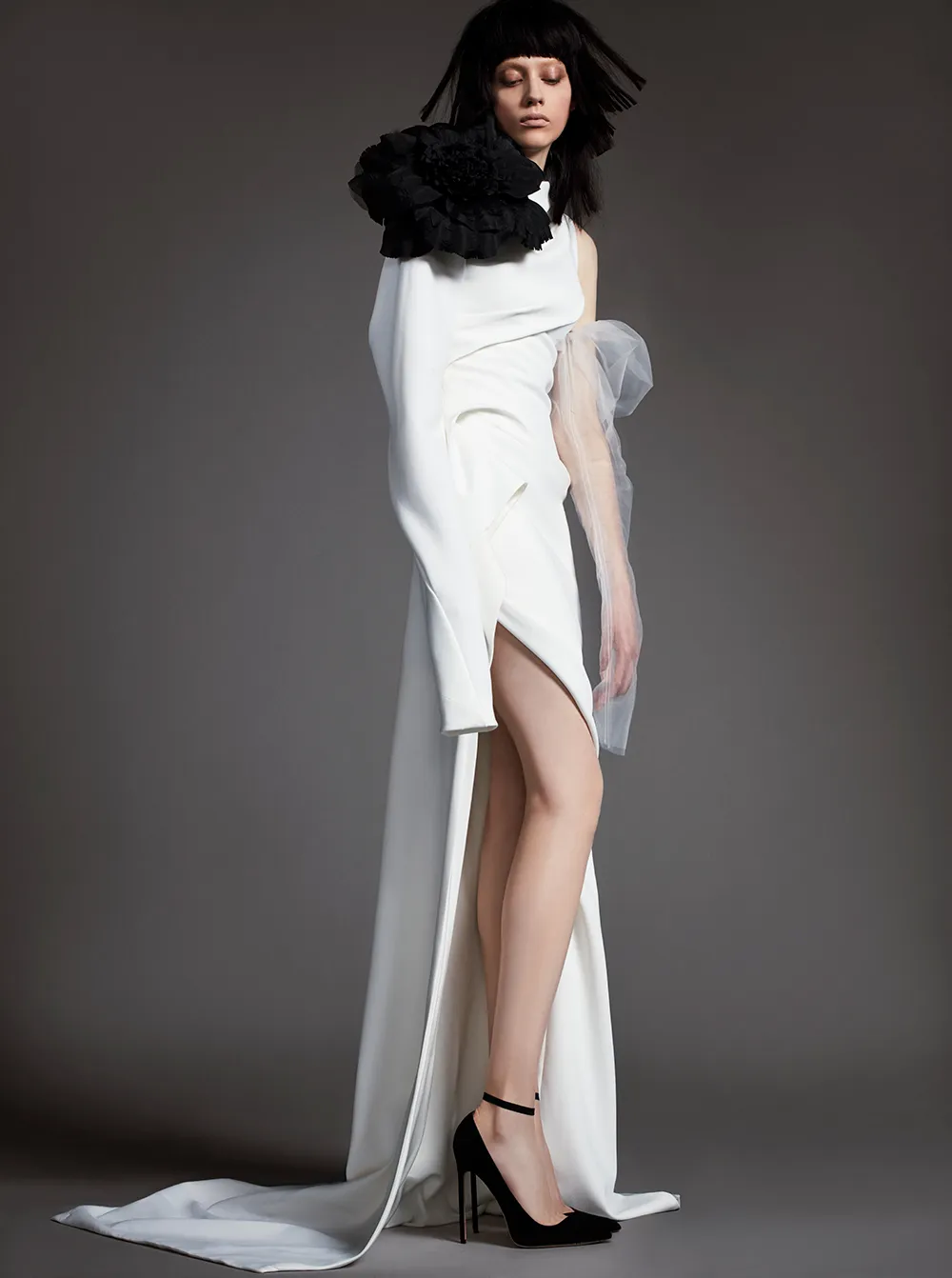 Claude - Vera Wang Spring 2018 Bridal Collection. theweddingnotebook.com
