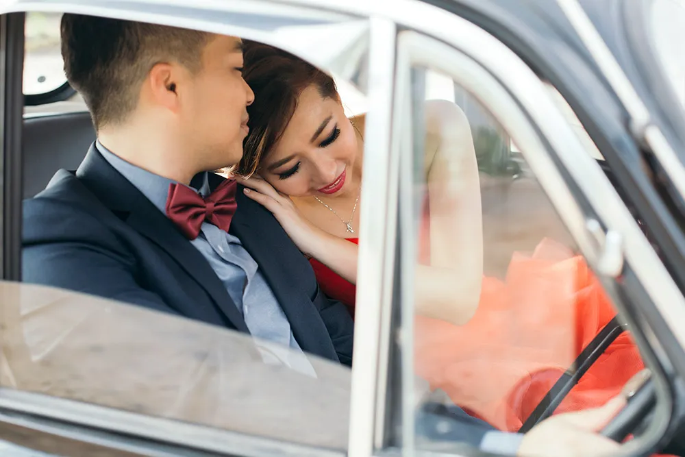 Photo by Moco Photography. theweddingnotebook.com