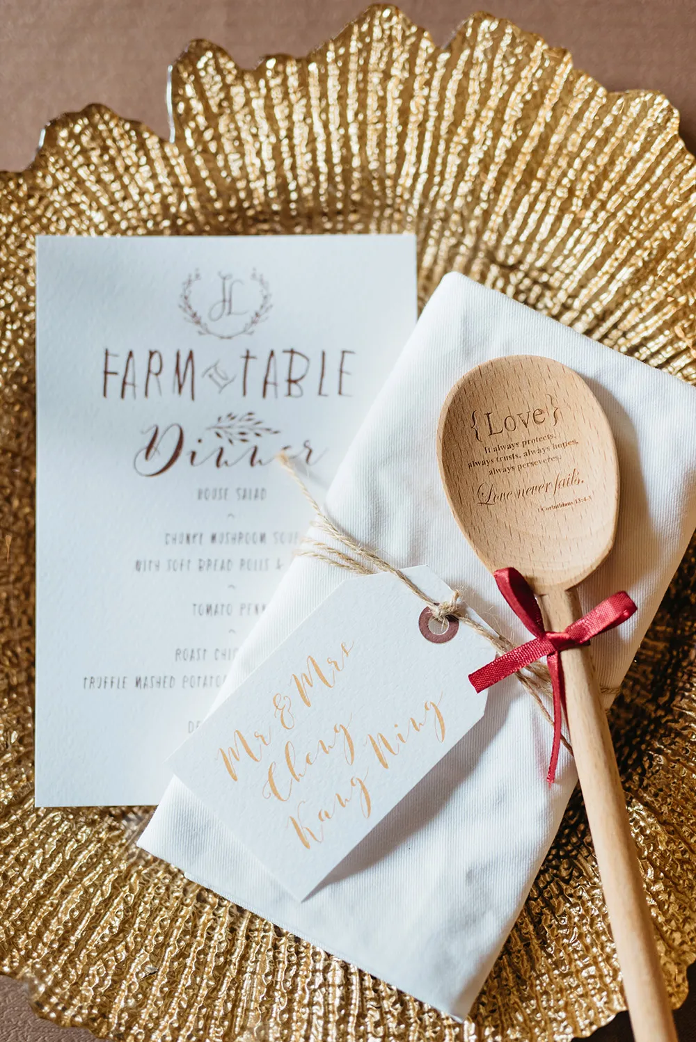 Photo by Peter Herman Photography. Styling by The PeakXperience. theweddingnotebook.com