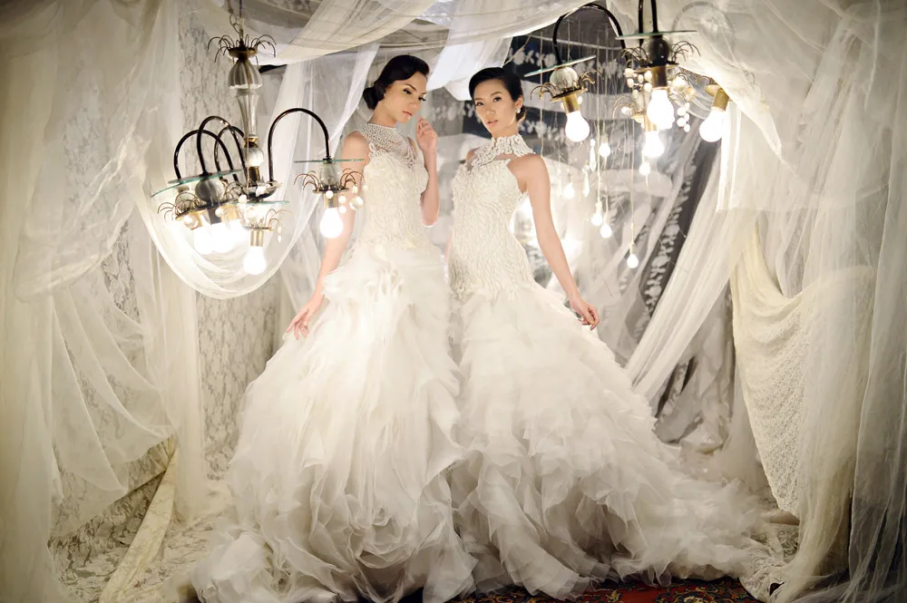 Von Lazaro Bridal Collection. Photo by Jaja Lifestyle Photography. theweddingnotebook.com