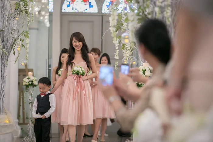 Photography by Kennfoo Weddings. theweddingnotebook.com