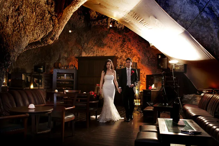 Photo by U Wang Photography. theweddingnotebook.com