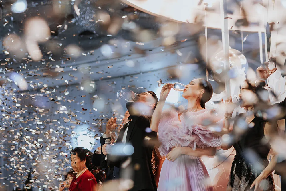 Photo by Louis Gan Photography. theweddingnotebook.com