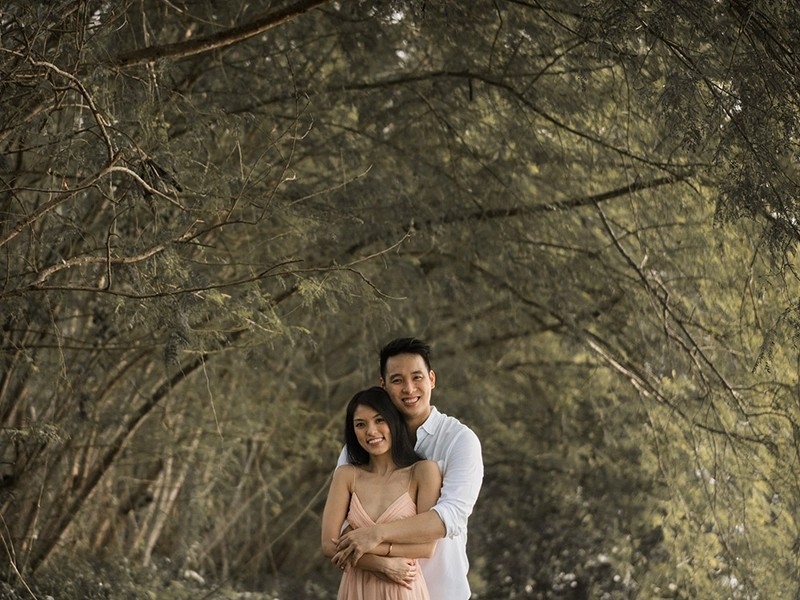 Wedding Portraits in Punggol Beach and Lorong Halus Park, Singapore