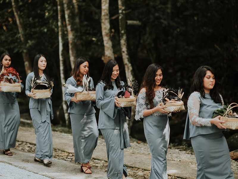 What To Include in Your ‘Hantaran’ Wedding Gift