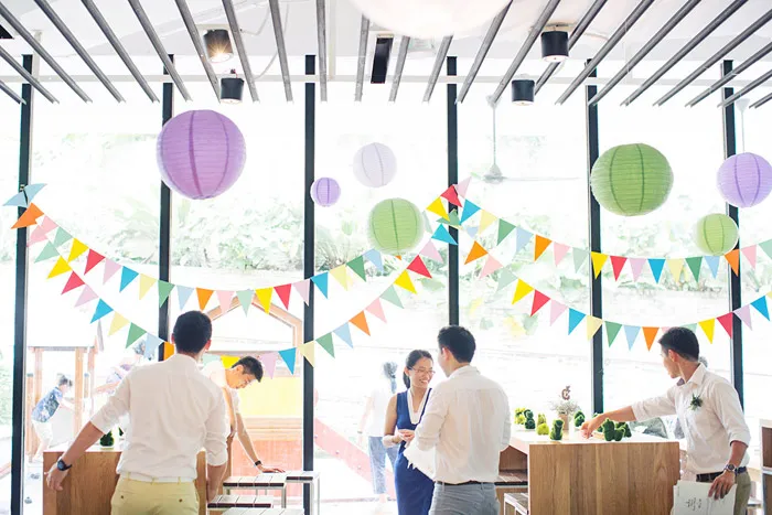 Ivan Tan Photography. theweddingnotebook.com