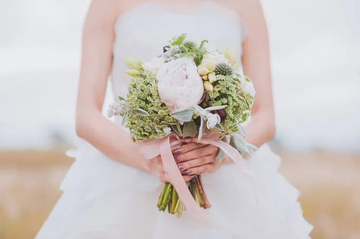 Multifolds Photography. Styling by Heaven In A Wild Flower. theweddingnotebook.com 