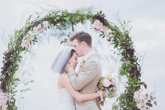 Multifolds Photography. Styling by Heaven In A Wild Flower. theweddingnotebook.com 