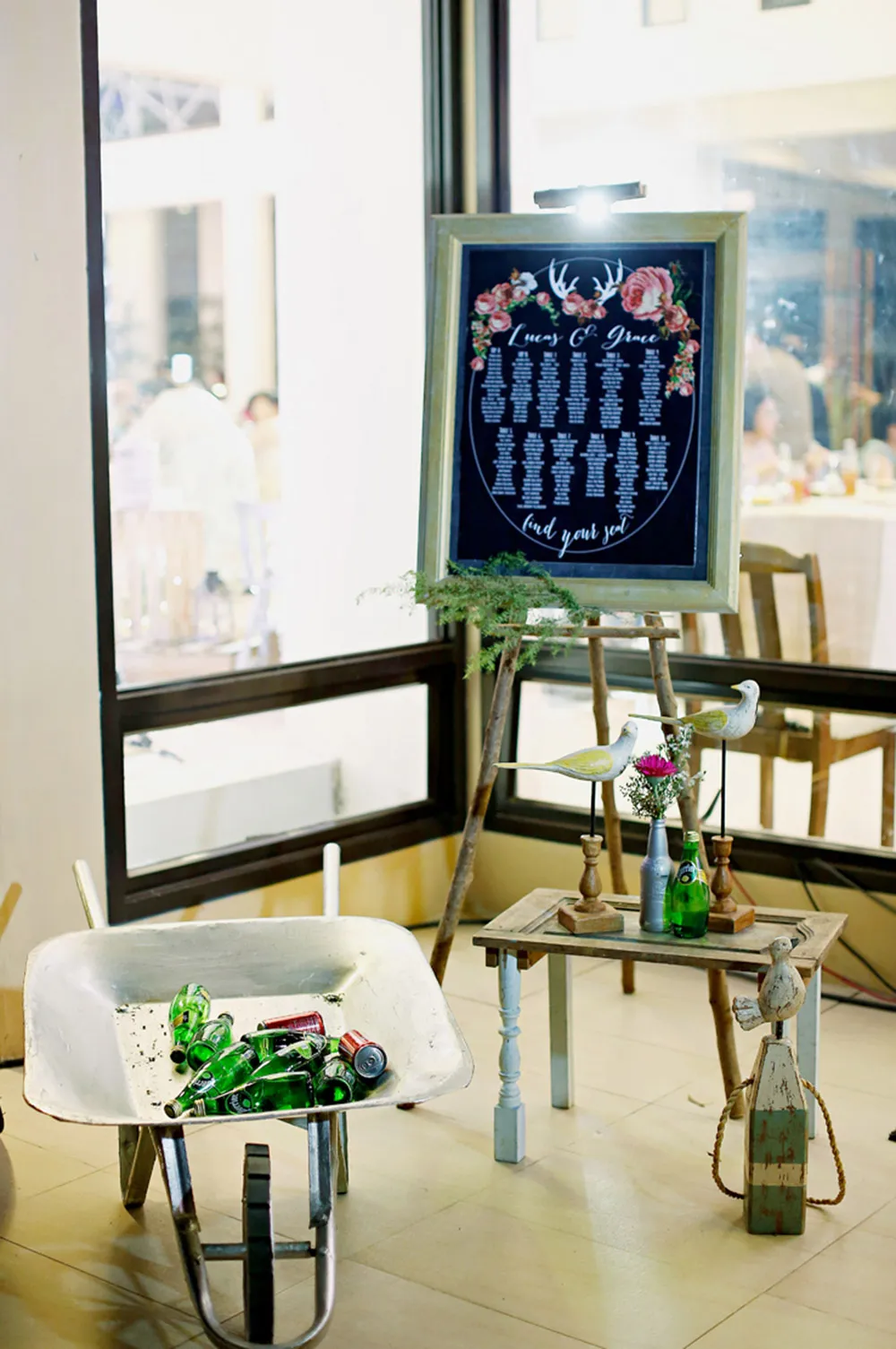 Photo by Cherryblocks. theweddingnotebook.com 