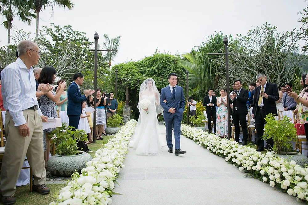 Photo by Stories by Integricity. theweddingnotebook.com