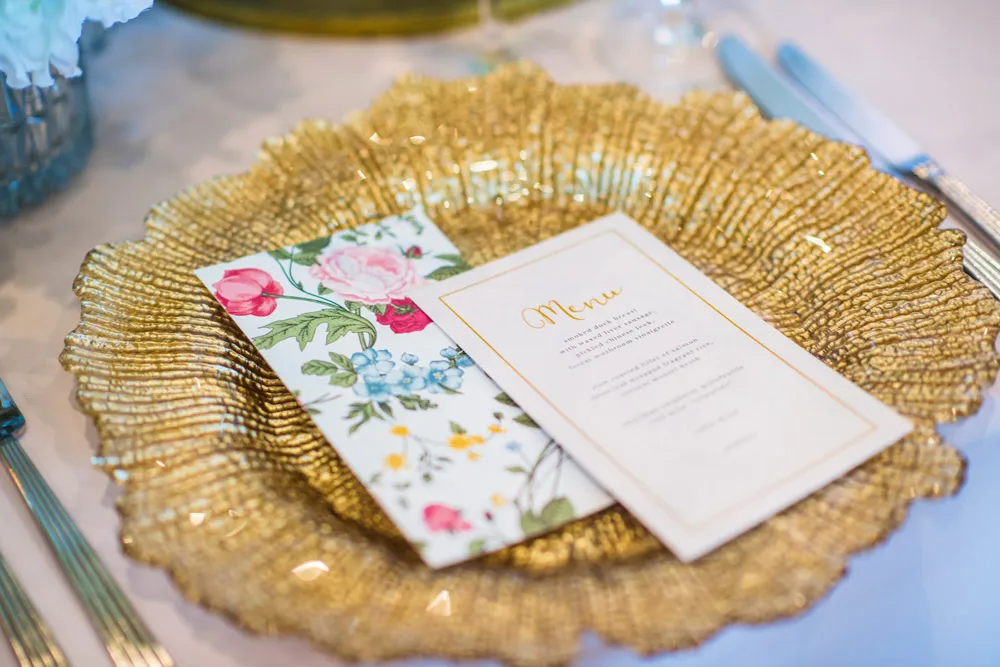 Hilton Kuala Lumpur white and gold glam. theweddingnotebook.com 