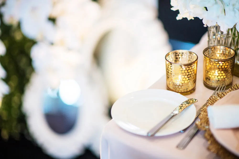 Hilton Kuala Lumpur white and gold glam. theweddingnotebook.com 