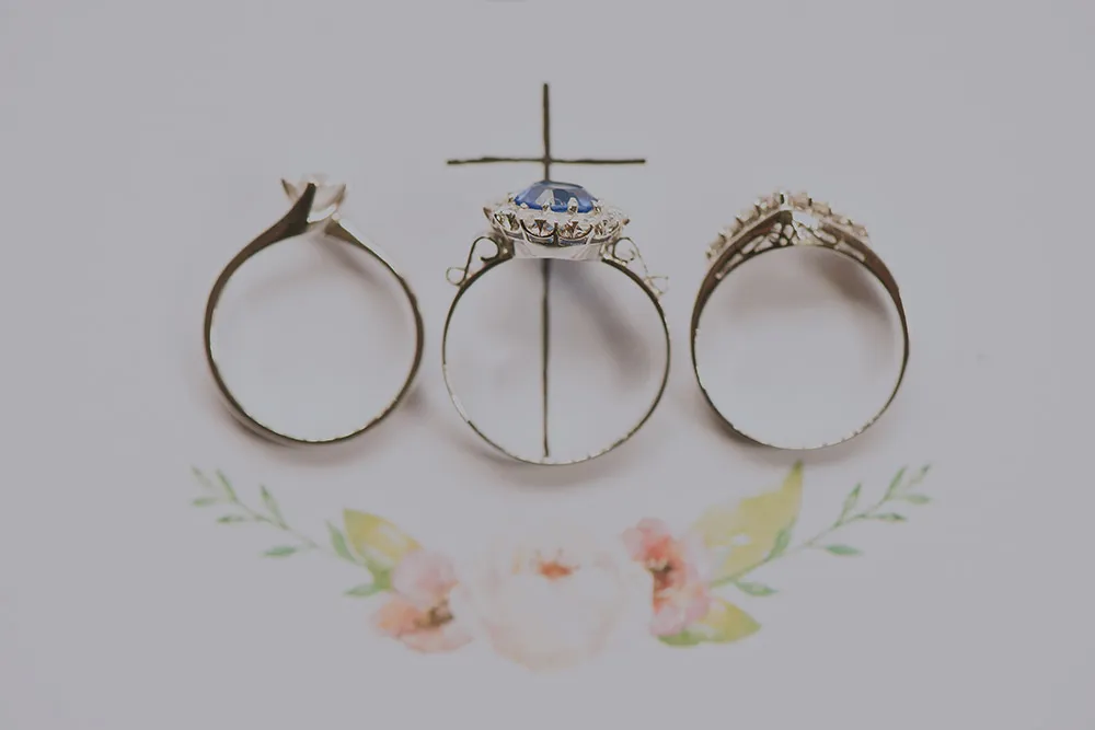 Photo by Fixer Photography. theweddingnotebook.com