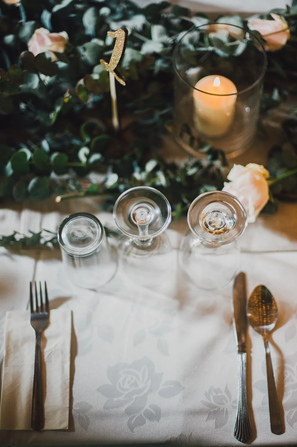Photo by Fixer Photography. theweddingnotebook.com