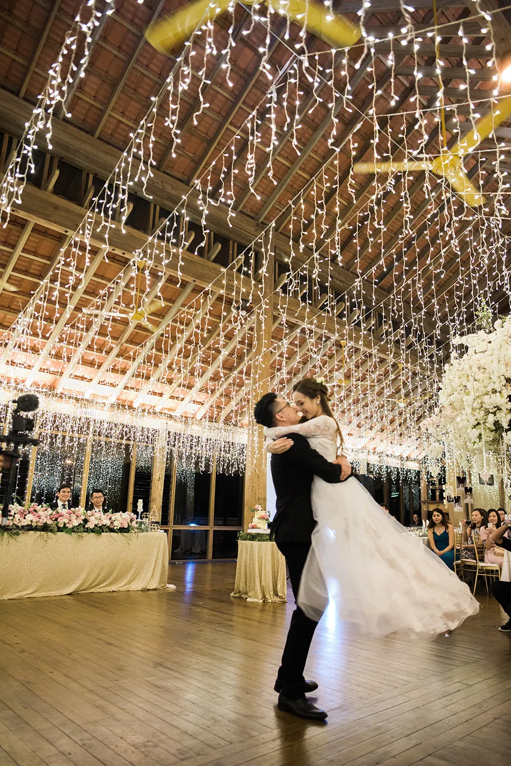 Photo by Fixer Photography. theweddingnotebook.com
