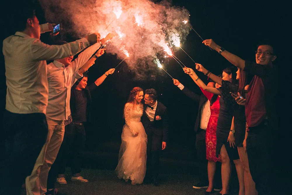 Photo by Fixer Photography. theweddingnotebook.com
