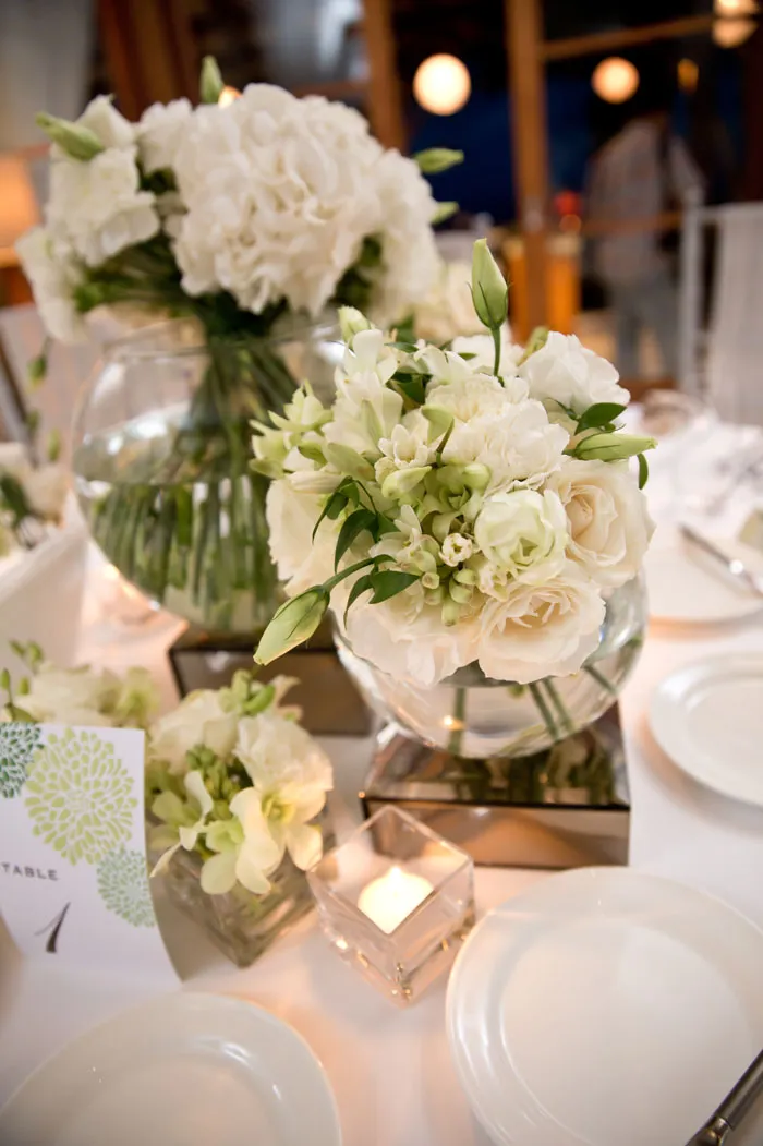 Photo by Iwan Photography. Styling by The Wedding Stylist. theweddingnotebook.com
