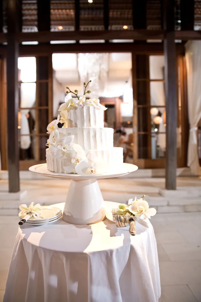 Photo by Iwan Photography. Styling by The Wedding Stylist. theweddingnotebook.com