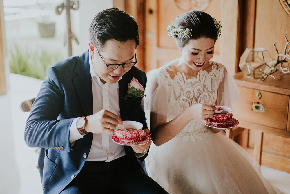 Photo by Punyan Photography. theweddingnotebook.com