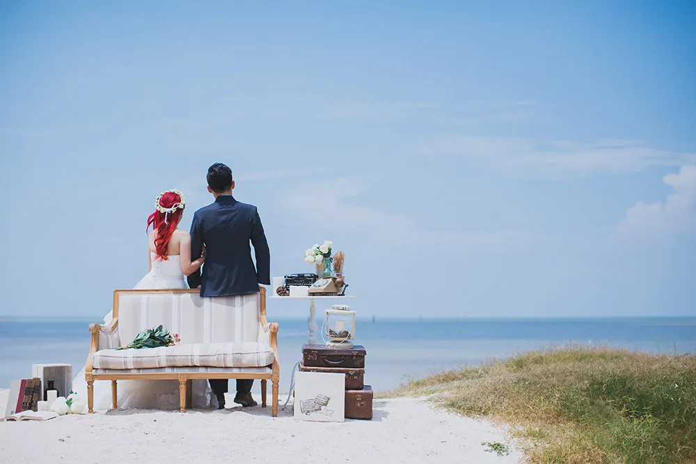 Photo by Onewaytix. theweddingnotebook.com