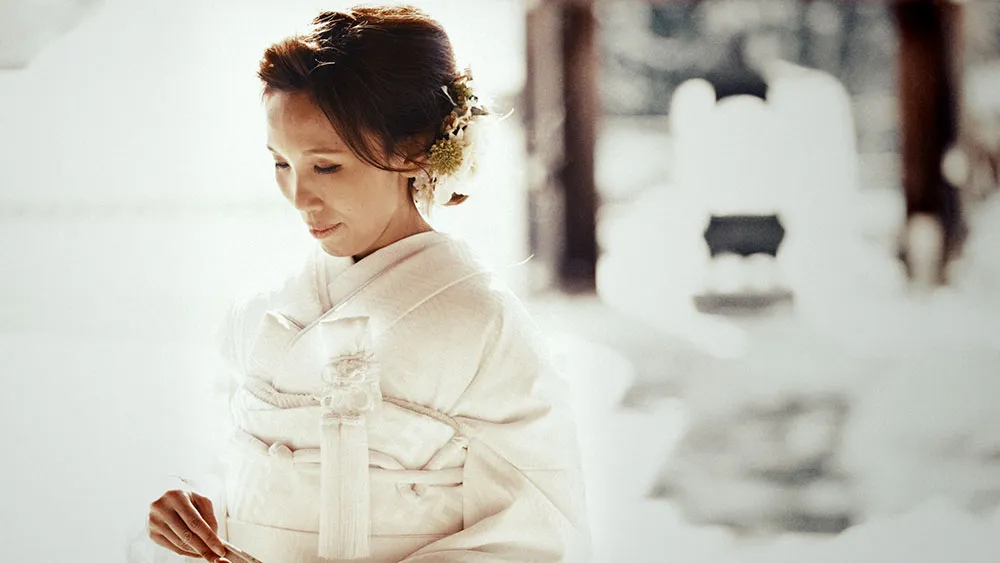 Photography by The Royal Workshop Japan. theweddingnotebook.com