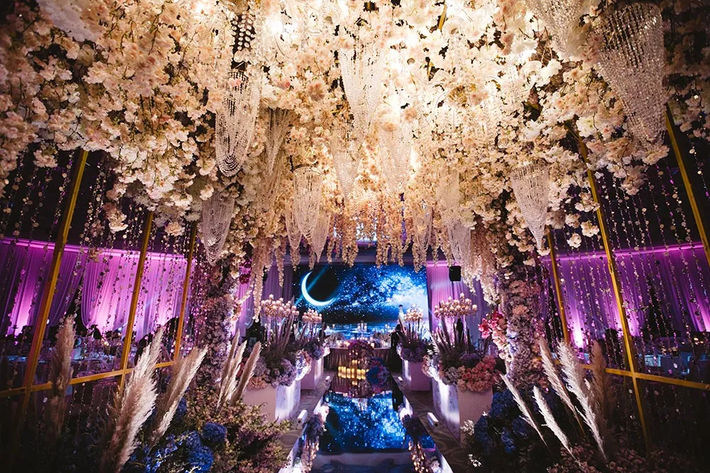 Flowers by Wishing Tree. Adam Ong Photography. Planning by MY Wedding Planner. theweddingnotebook.com