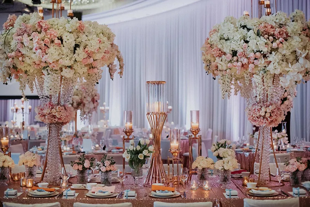 Flowers by Wishing Tree. MunKeat Photography. Planning by MY Wedding Planner. theweddingnotebook.com