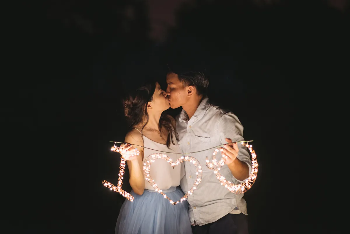 Photo by Lightedpixels Photography. theweddingnotebook.com